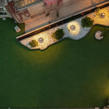 & Andrea Daire Zadar