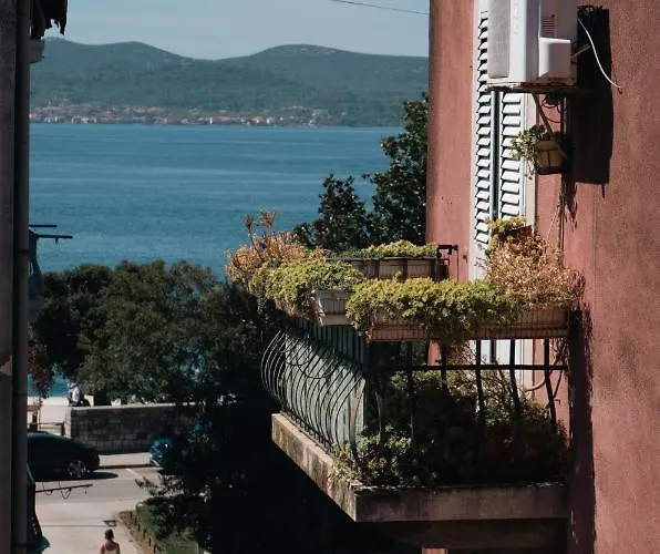 ＆ ルームズ アンドレア * ザダル